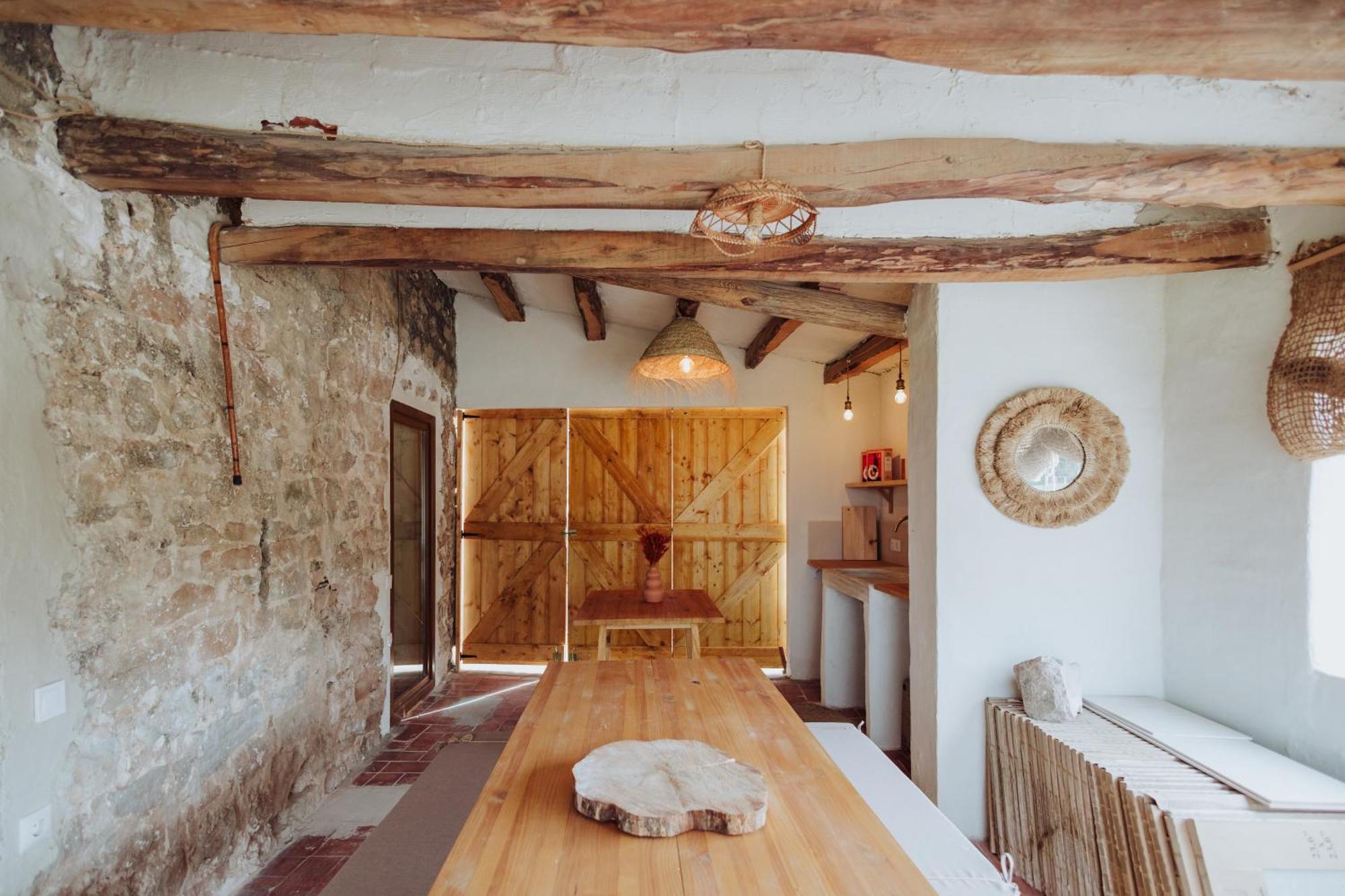 Masia Aubareda San Marti de Tous Екстер'єр фото